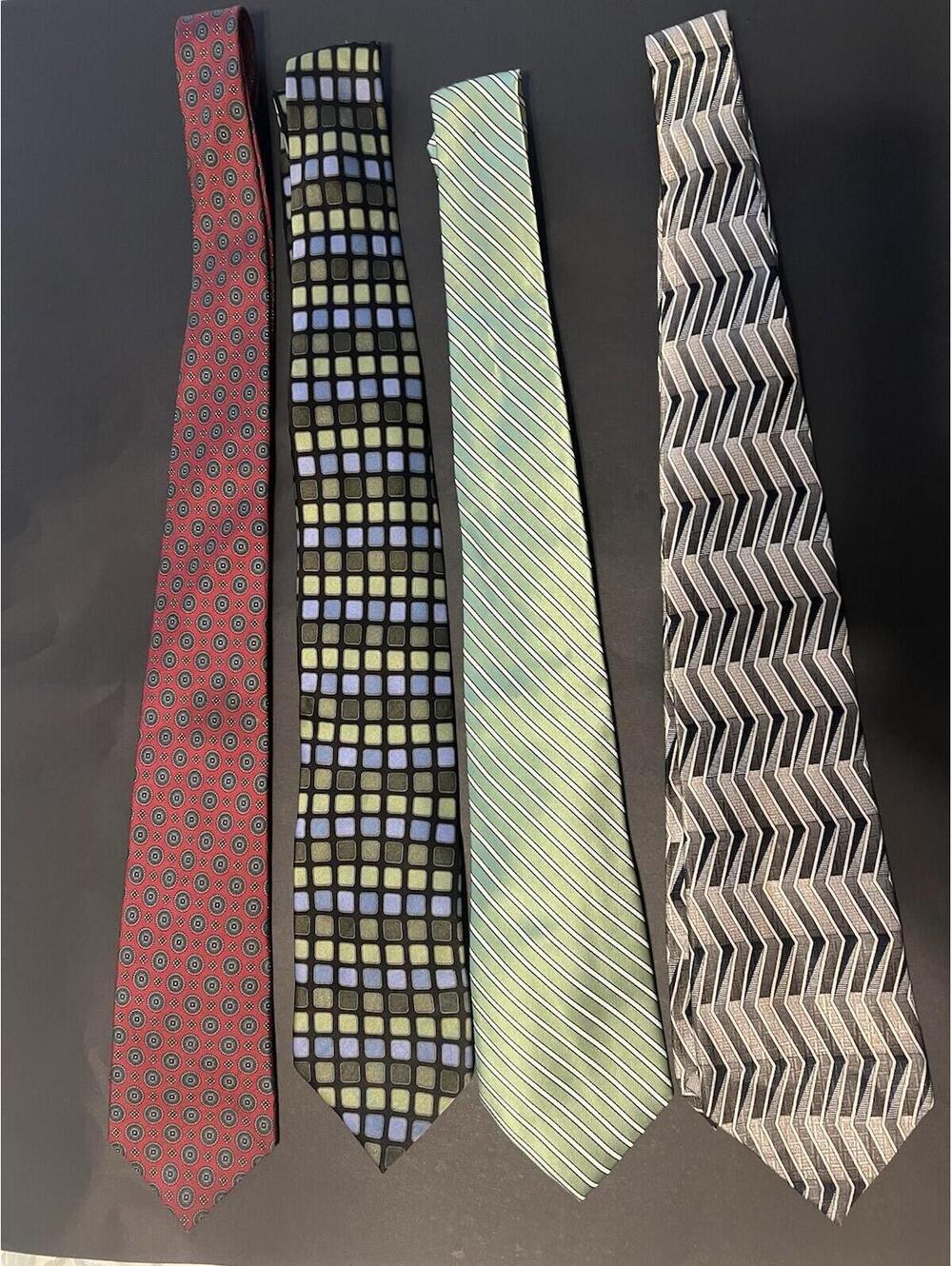 Lot of four 100 %  Designers silk ties